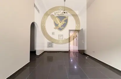Apartment - 1 Bedroom - 2 Bathrooms for rent in AlFalah - Muwaileh Commercial - Sharjah