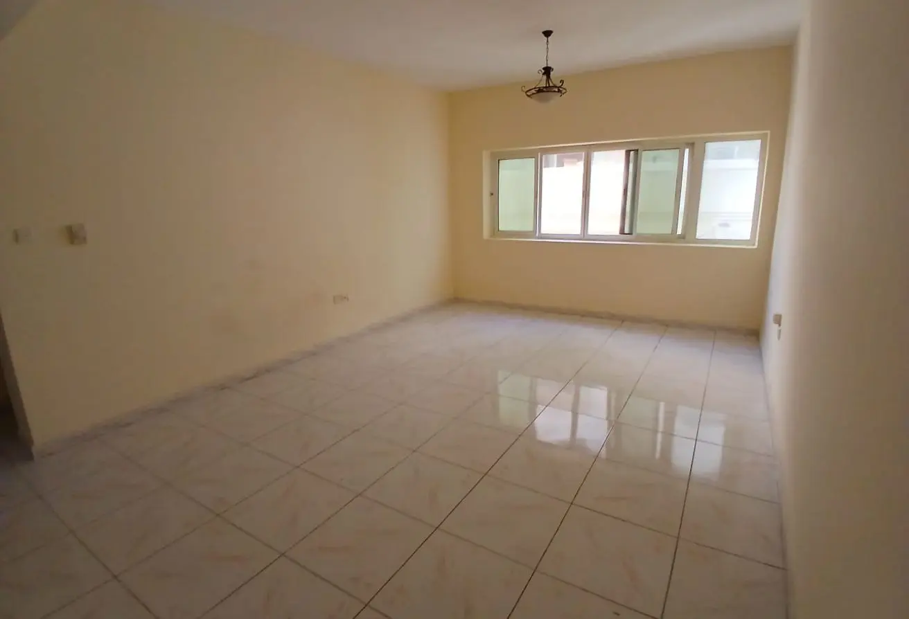 121551631 - Property Main Image