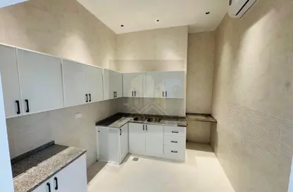 Apartment - 2 Bedrooms - 2 Bathrooms for rent in Khalifa City A Villas - Khalifa City A - Khalifa City - Abu Dhabi Apartment - 2 Bedrooms - 2 Bathrooms for rent in Khalifa City A Villas - Khalifa City A - Khalifa City - Abu Dhabi