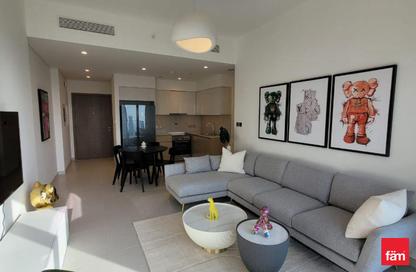 Apartment - 2 Bedrooms - 2 Bathrooms for rent in Burj Royale - Downtown Dubai - Dubai