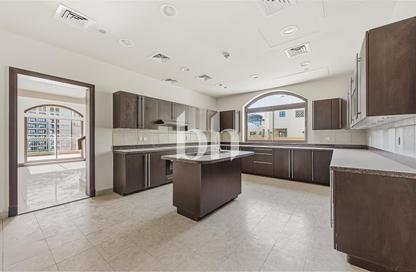 Apartment - 4 Bedrooms - 4 Bathrooms for rent in Golden Mile 8 - Golden Mile - Palm Jumeirah - Dubai