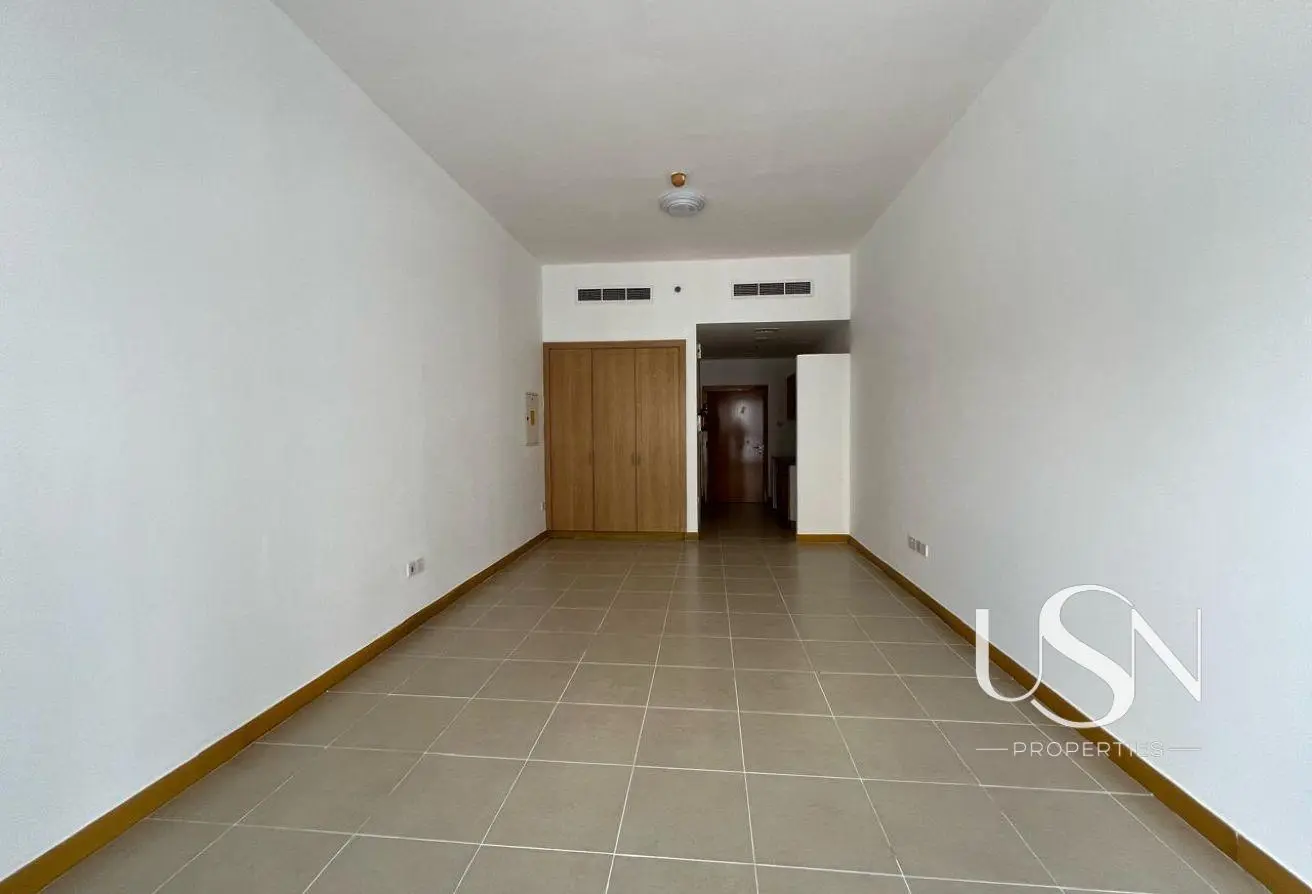 151943552 - Property Main Image