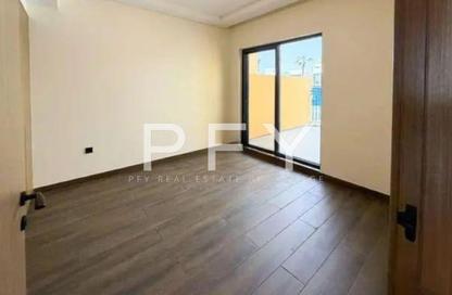 Townhouse - 4 Bedrooms - 3 Bathrooms for sale in Portofino - Damac Lagoons - Dubai
