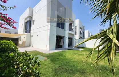 Villa - 5 Bedrooms - 6 Bathrooms for rent in Umm Suqeim 1 Villas - Umm Suqeim 1 - Umm Suqeim - Dubai