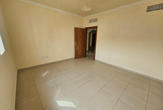 57797363 - Property Image 3