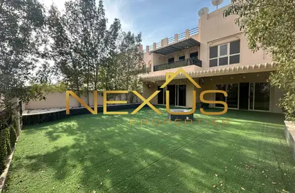 تاون هاوس - 4 غرف نوم - 4 حمامات للايجار في تاون هاوسز قرية الحمرا - قرية الحمرا - رأس الخيمة