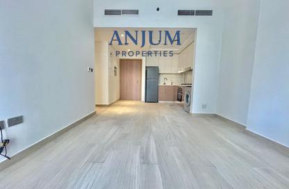 Apartment - 2 - 2 for rent in Azizi Riviera 26 - Azizi Riviera - Meydan One - Meydan - Dubai