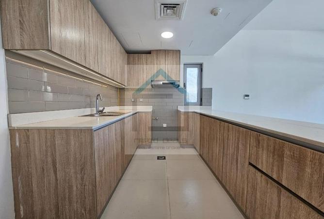 76562989 - Property Image 2