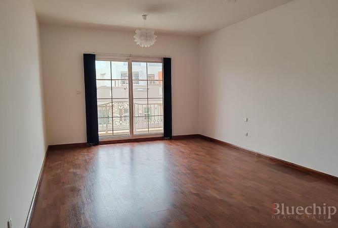 54385167 - صورة العقار 2