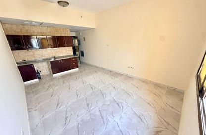 Apartment - Studio - 1 Bathroom for rent in Fire Station Road - Muwaileh - Sharjah