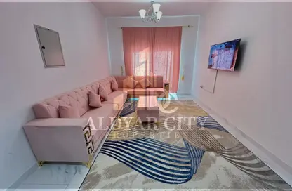 Apartment - 1 Bedroom - 2 Bathrooms for rent in Al Rashidiya Towers - Al Rashidiya - Ajman Downtown - Ajman