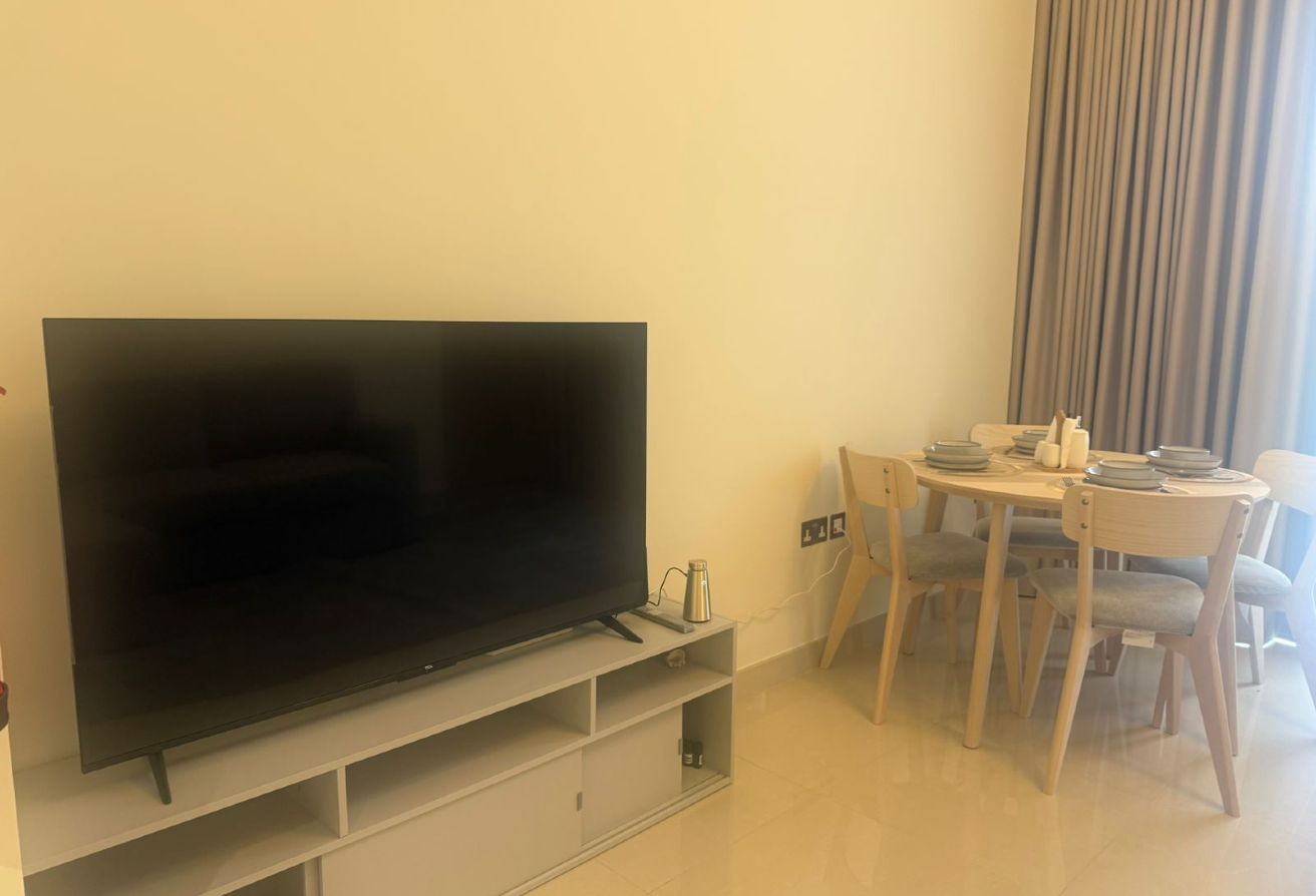 North Bay Studio – Fully Furnished & Brand New