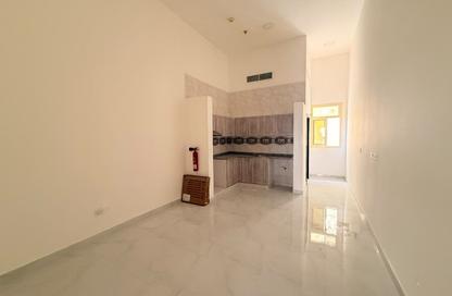 Apartment - Studio - 1 for rent in Al Mowaihat 3 - Al Mowaihat - Ajman Apartment - Studio - 1 for rent in Al Mowaihat 3 - Al Mowaihat - Ajman