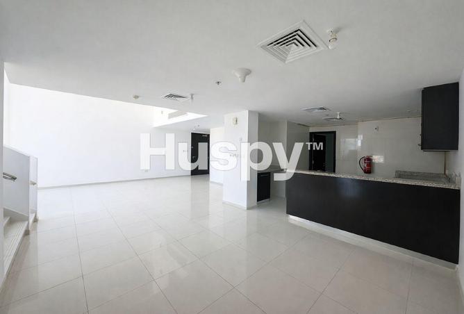 3-bed townhouse in Horizon Tower A · Vacant · Water view — photo 3