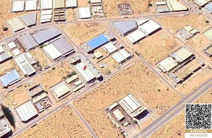 Factory - Studio - 1 Bathroom for sale in Umm Al Thuoob - Umm Al Quwain