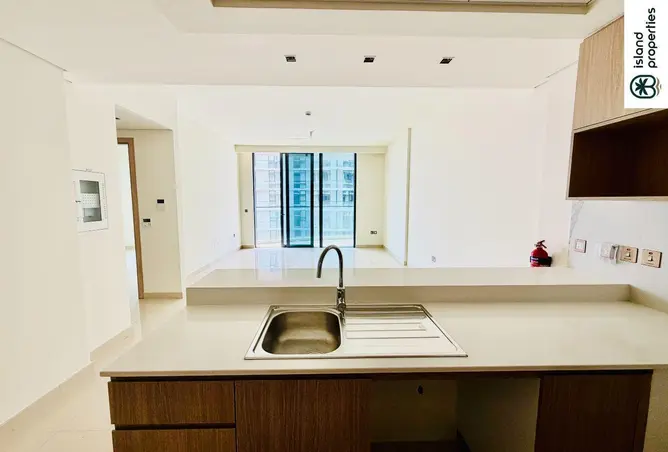 71117721 - Property Image 3