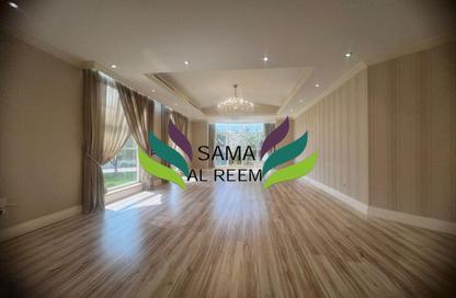 Villa - 5 - 6 for rent in Al Barsha 2 Villas - Al Barsha 2 - Al Barsha - Dubai