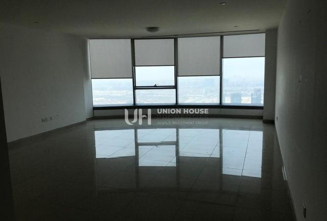 71117098 - Property Image 3