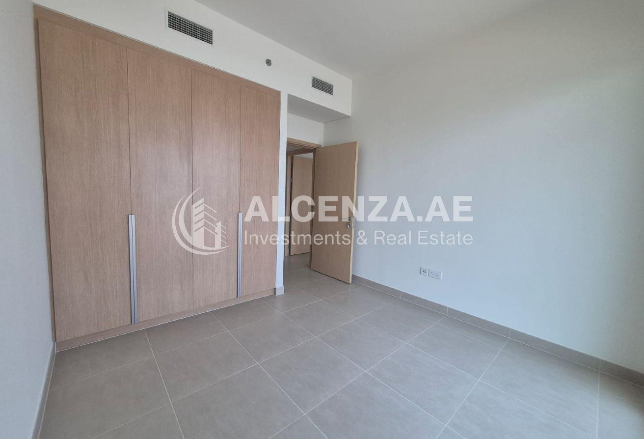 Full Sea view | Huge Layout | Spacious photo 6
