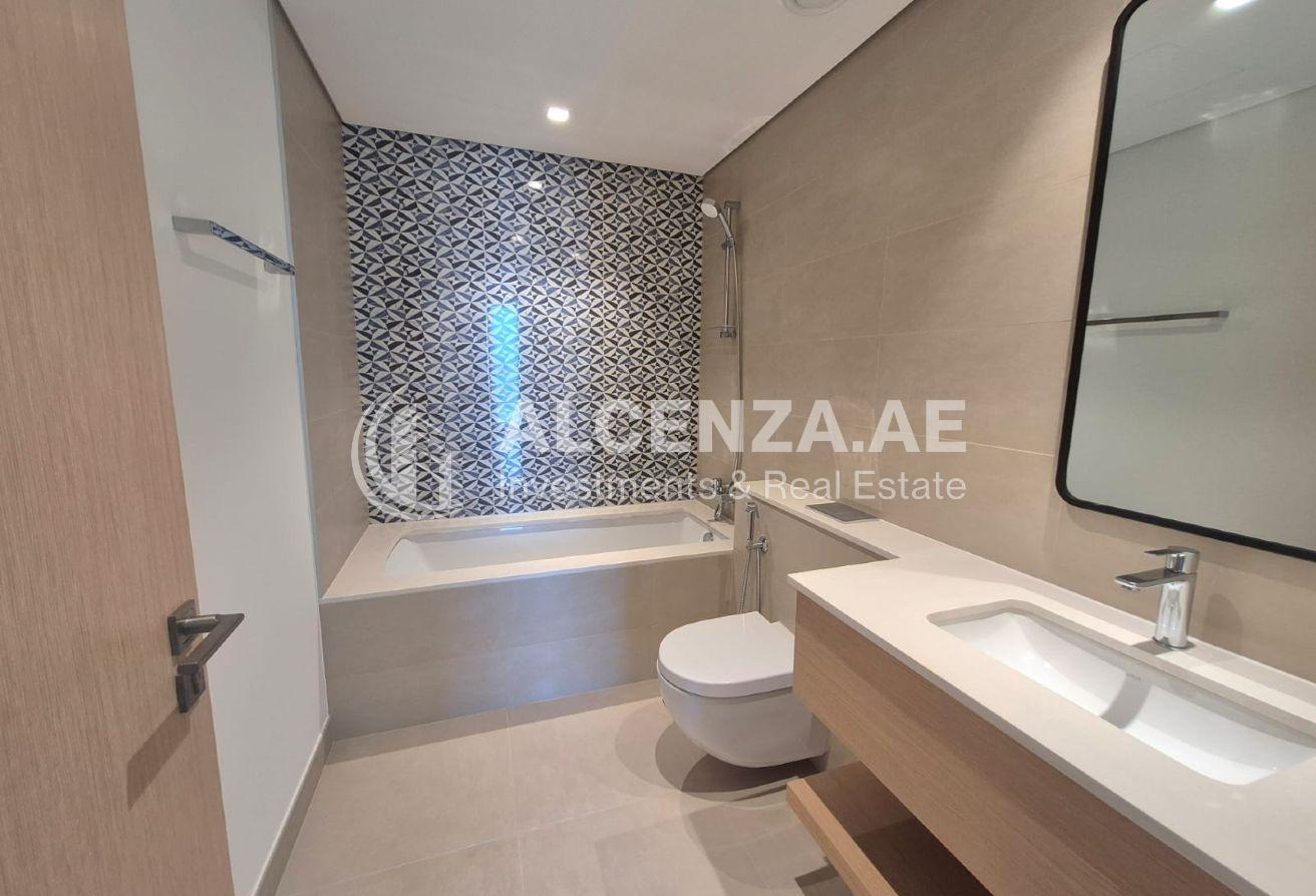 Full Sea view | Huge Layout | Spacious photo 13