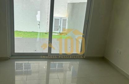 Villa - 4 Bedrooms - 3 Bathrooms for rent in Victoria 2 - Victoria - Damac Hills 2 - Dubai
