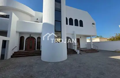 Villa - 6 Bedrooms - 7+ Bathrooms for rent in Jumeirah 3 Villas - Jumeirah 3 - Jumeirah - Dubai
