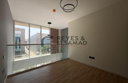 Townhouse - 1 - 2 for rent in Rukan 3 - Rukan - Dubai Townhouse - 1 - 2 for rent in Rukan 3 - Rukan - Dubai