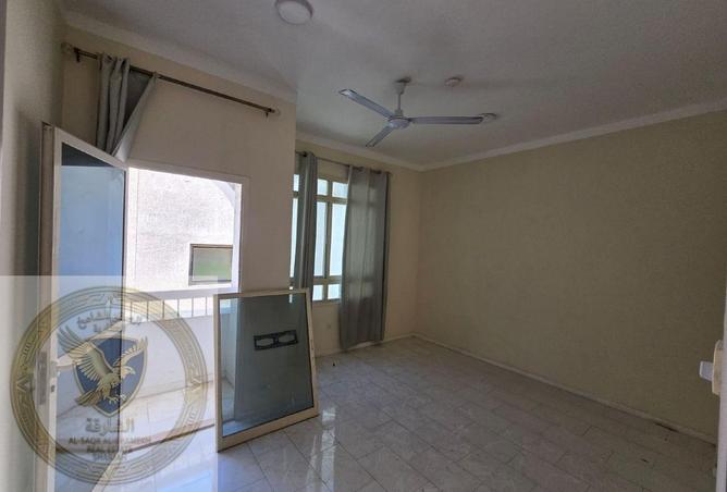 98240271 - Property Image 3
