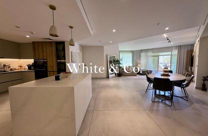 Apartment - 3 Bedrooms - 4 Bathrooms for rent in Al Khudrawi - Shoreline Apartments - Palm Jumeirah - Dubai
