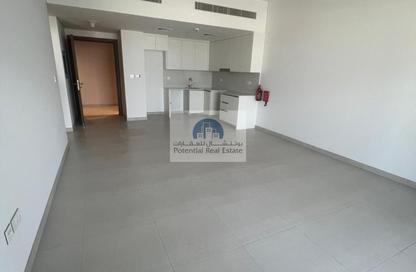 Apartment - 1 - 1 for rent in Jumeirah - Dubai