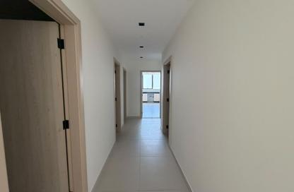 Apartment - 4 - 3 for sale in Al Mamzar - Al Mamzar - Sharjah - Sharjah