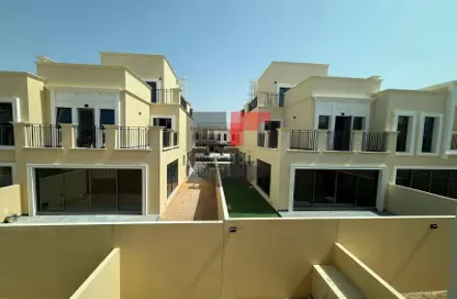 Townhouse - 4 Bedrooms - 5 Bathrooms for rent in Damac Lagoons - Dubai