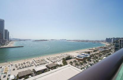 Apartment - 3 Bedrooms - 3 Bathrooms for rent in Marriott Resort Palm Jumeirah - Palm Jumeirah - Dubai