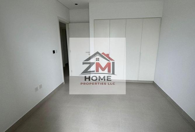 73881784 - Property Image 2