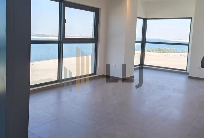 76981767 - صورة العقار 2