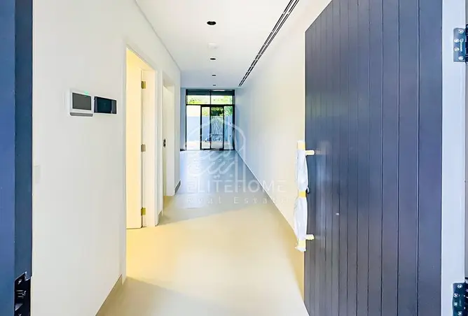 160978801 - Property Image 2