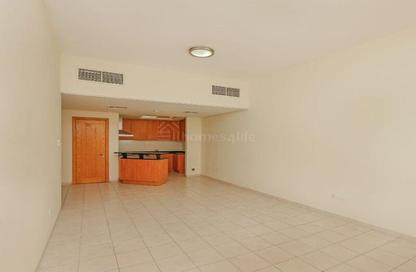 Apartment - 2 Bedrooms - 3 Bathrooms for sale in Building 114 - Contemporary Cluster - Discovery Gardens - Dubai