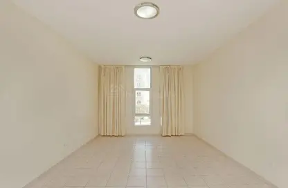 شقة - 2 غرف نوم - 3 حمامات للبيع في مبني 114 - طراز حديث - ديسكفري جاردنز - دبي