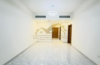 Apartment - 1 Bedroom - 2 Bathrooms for rent in Titanium Tower - Al Karama - Dubai