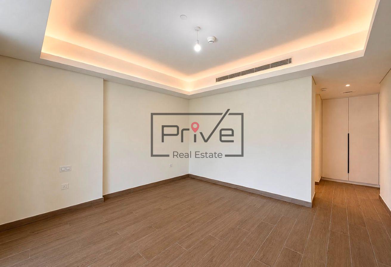 Be the First Tenant | Corner Unit | Spacious 3BR+M photo 13