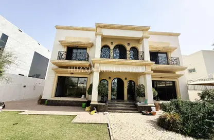 Villa - 4 Bedrooms - 5 Bathrooms for rent in Jumeirah 2 Villas - Jumeirah 2 - Jumeirah - Dubai