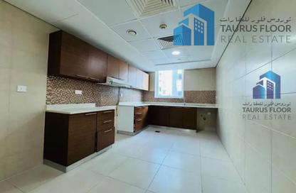 Apartment - 2 - 3 for rent in wasl Trio - Al Muraqqabat - Deira - Dubai