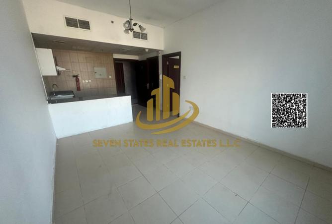 121987087 - Property Image 3