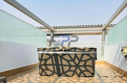 Apartment - 2 Bedrooms - 3 Bathrooms for sale in Oasis Residences - Masdar City - Abu Dhabi Apartment - 2 Bedrooms - 3 Bathrooms for sale in Oasis Residences - Masdar City - Abu Dhabi