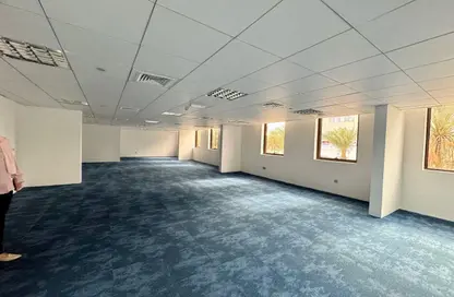 مكتب - 8 غرف نوم - 2 حمامات للايجار في مكاتب أرنكو - مجمع دبي للاستثمار - دبي