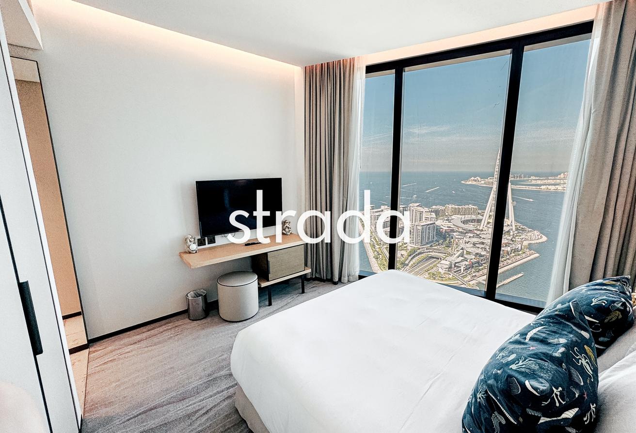 3 Spacious Bedrooms | Rooftop Pool | Sea View photo 7