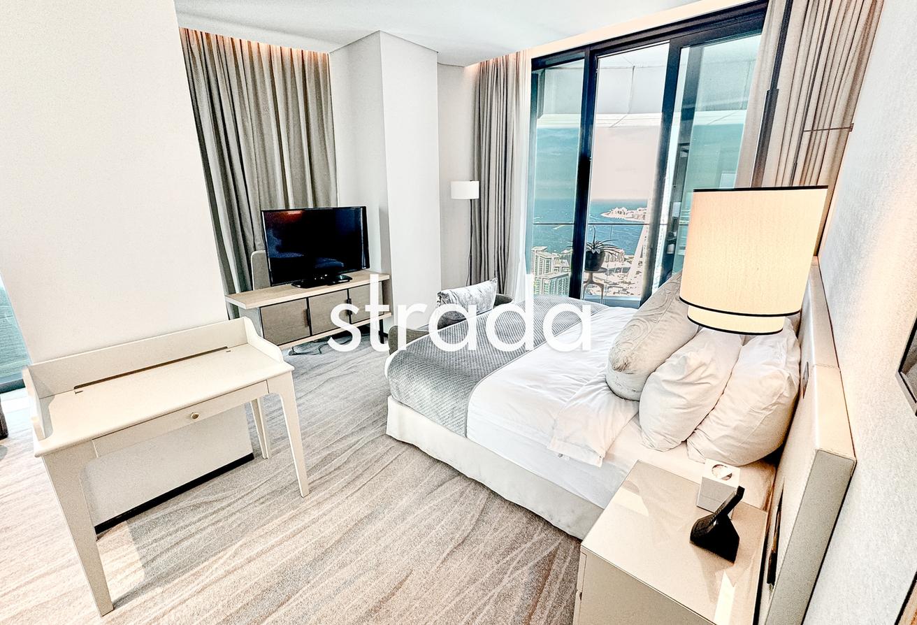 3 Spacious Bedrooms | Rooftop Pool | Sea View photo 6