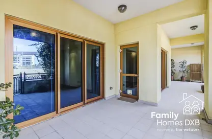 Apartment - 2 Bedrooms - 3 Bathrooms for rent in Marina Residences 4 - Marina Residences - Palm Jumeirah - Dubai