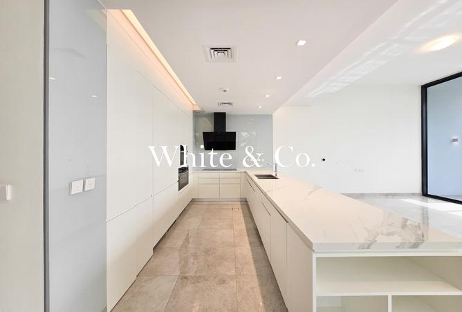 96933921 - Property Image 3