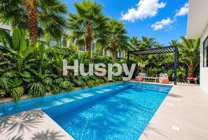 Corner Plot | Temp Controlled Pool | Garden